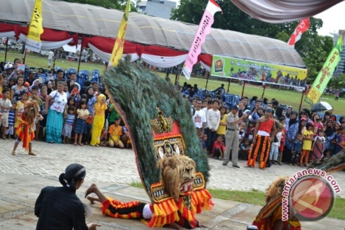 Karnaval Asian Games jadi hiburan penutup tahun 