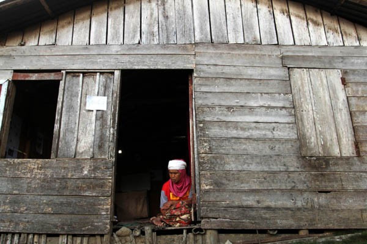 Jumlah penduduk miskin Indonesia turun