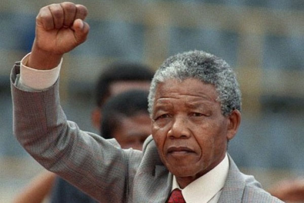 Penghormatan kepada Mandela pada kejuaraan dunia tinju