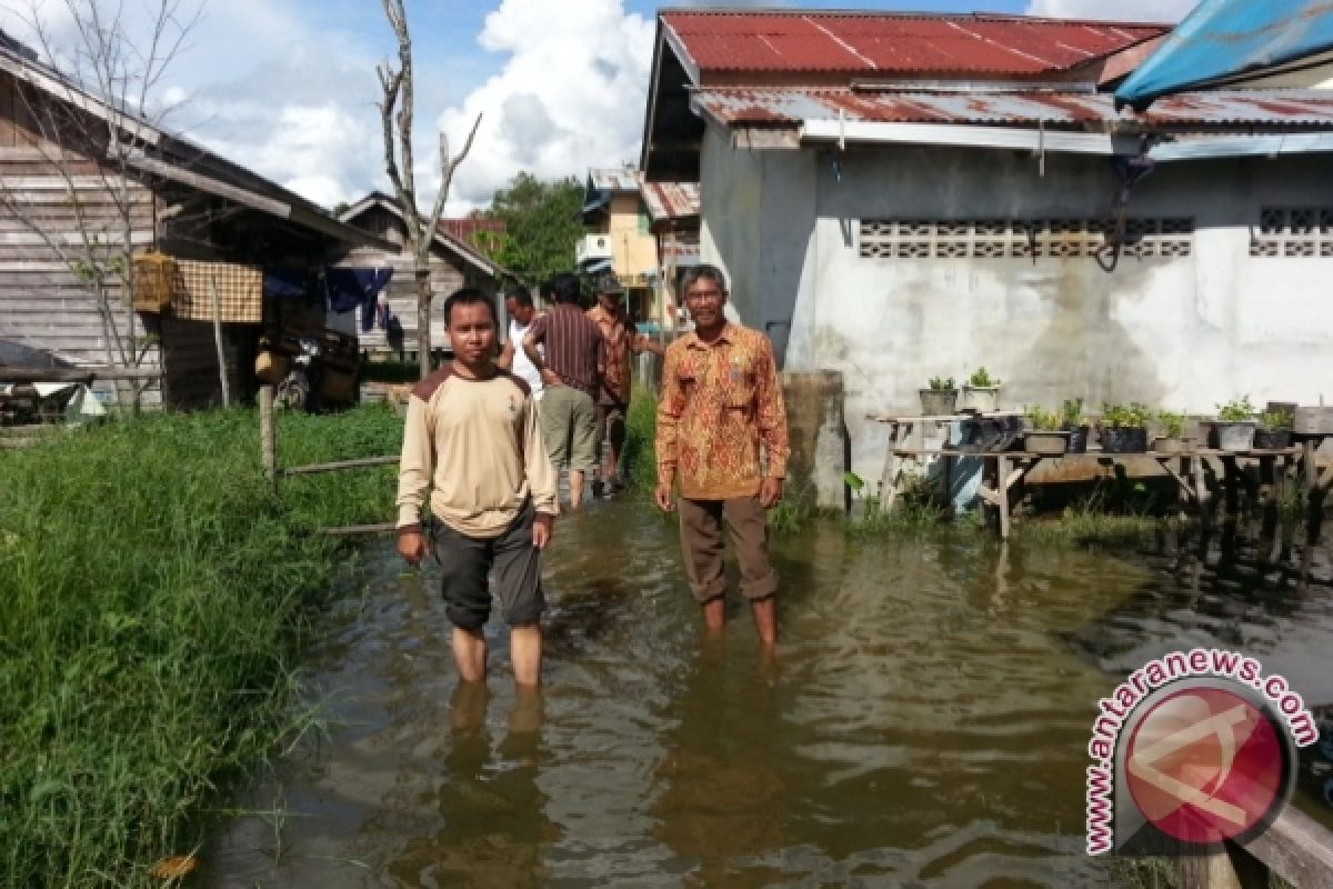 Dampak Pembangunan Pasar Masuka, Puluhan Rumah Tergenangi Banjir