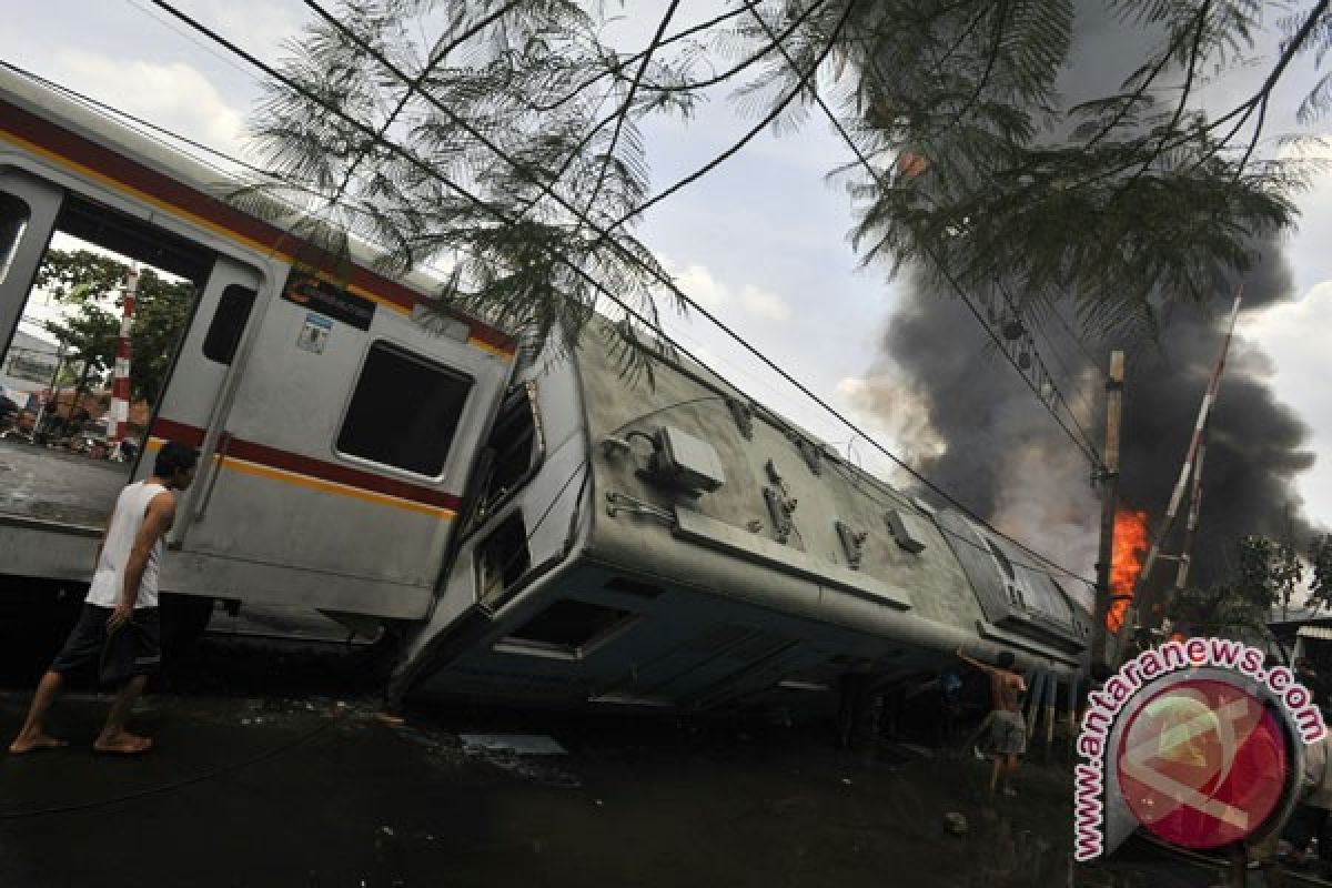 Jalur Serpong-Tanah Abang kembali normal