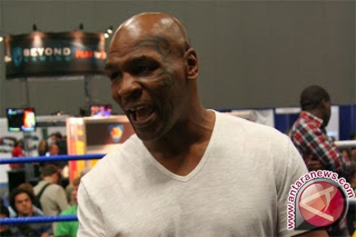 Mike Tyson dilarang masuk Inggris