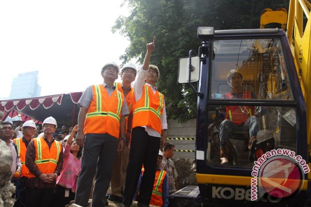 Jokowi targetkan normalisasi Waduk Melati selesai dua tahun