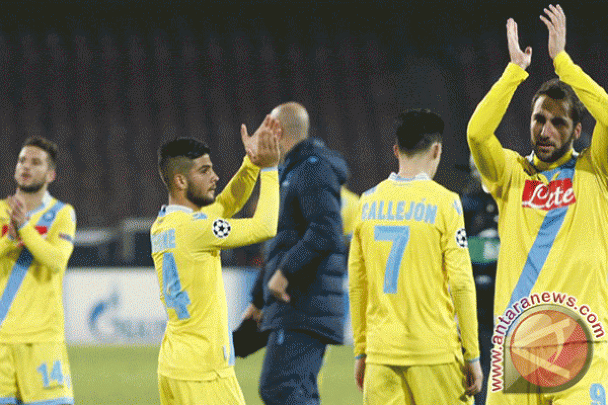 Kalahkan Cagliari 3-0, Napoli aman di posisi ketiga