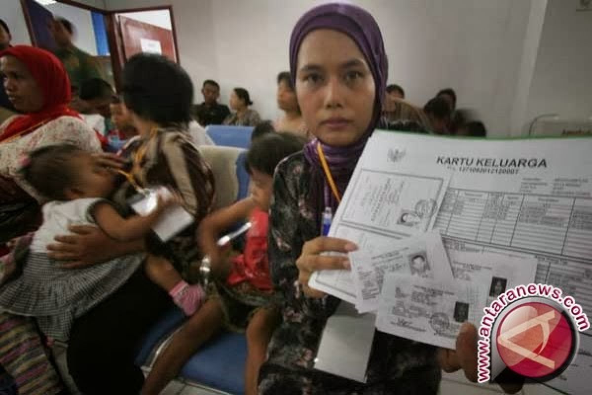 Disdukcapil Aceh Barat jemput bola kepemilikan akta