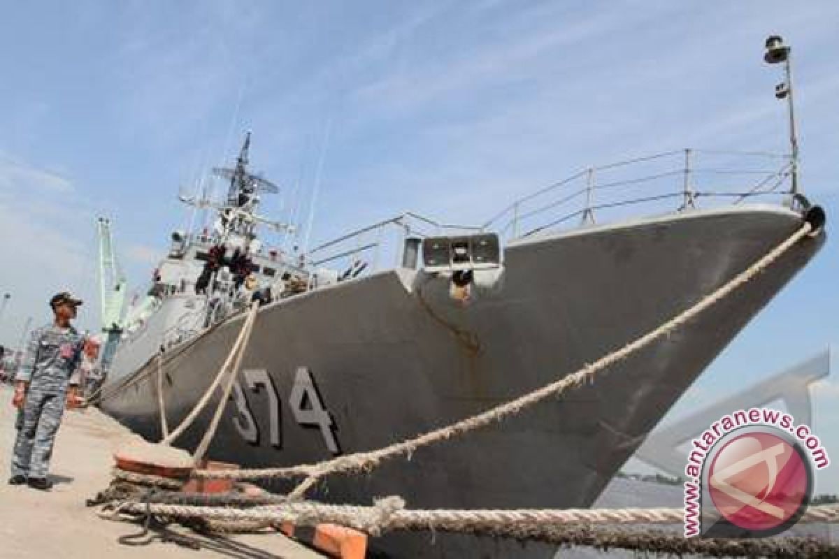 Three South Kalimantan warships Secure East Region