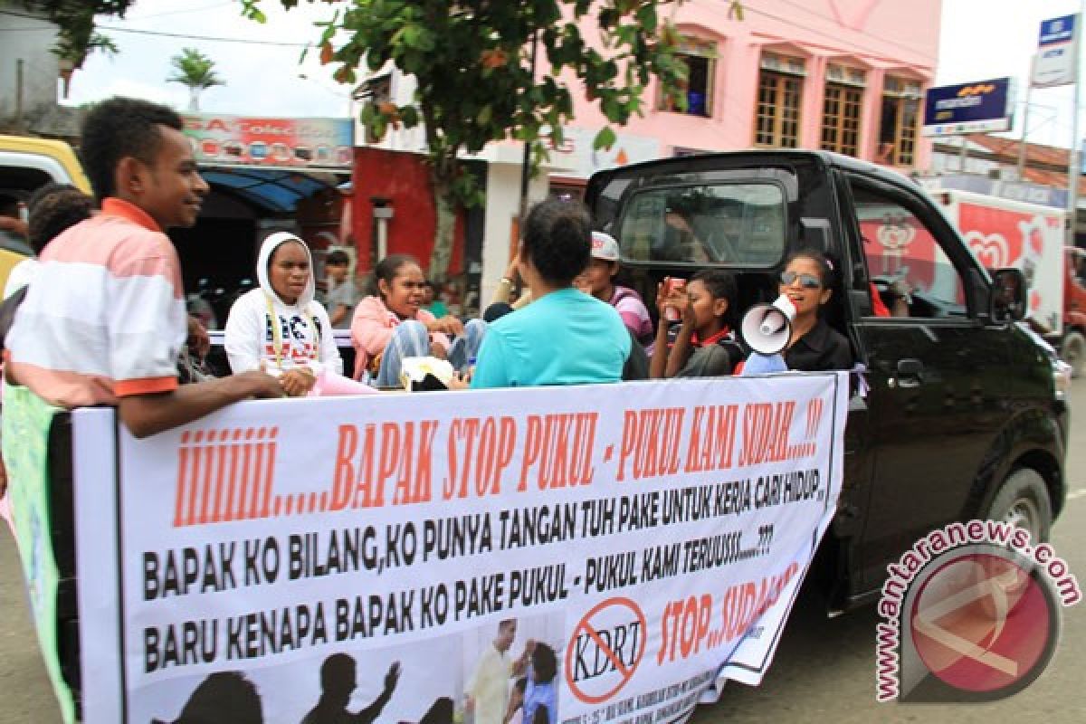 Mahasiswa Papua penerima beasiswa dilarang konsumsi minuman beralkohol