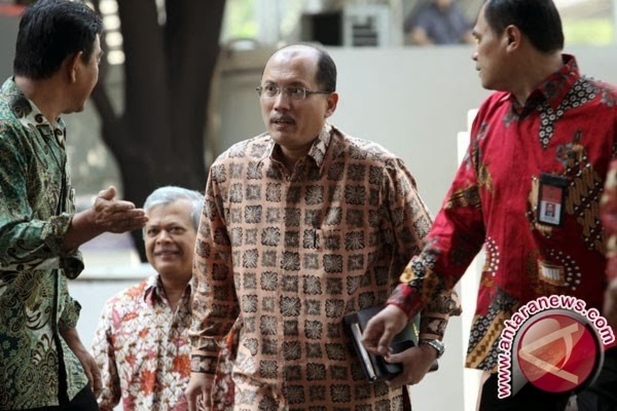 KPK kembali periksa Sekjen Mahkamah Konstitusi