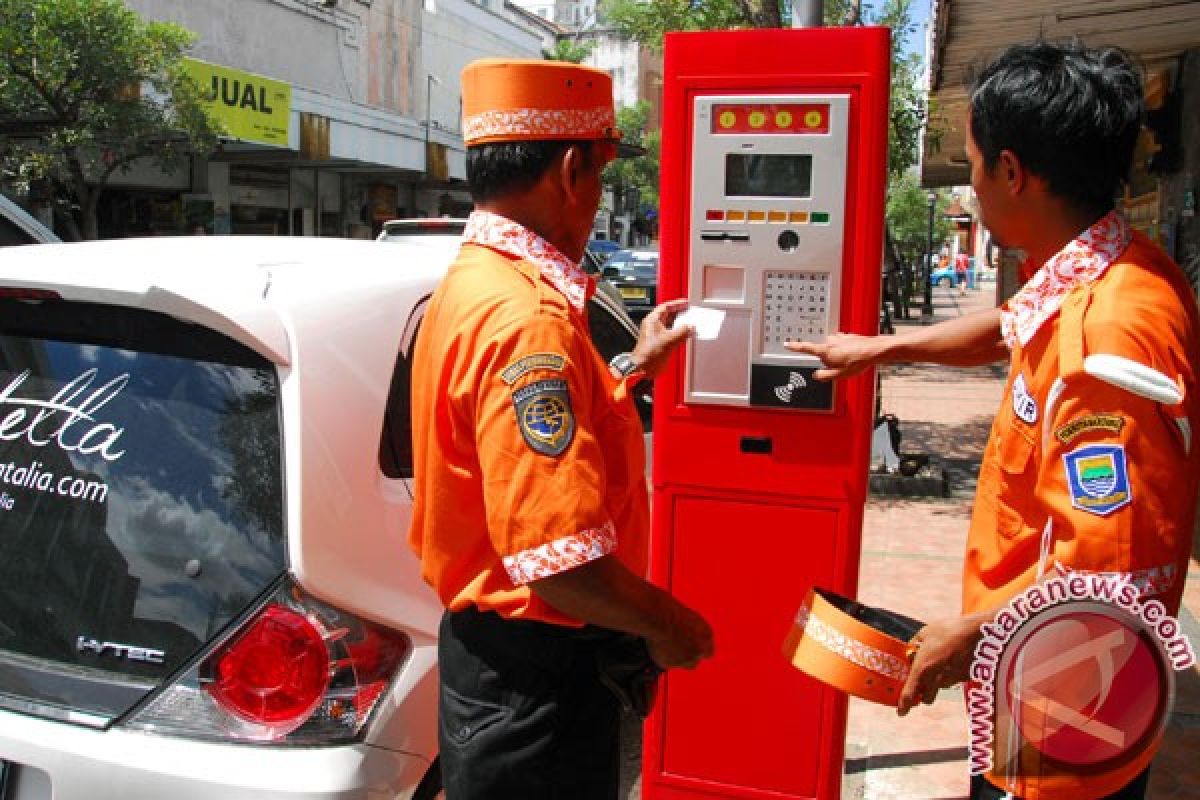 Juru parkir kena sanksi penjara 6 tahun bila gelapkan retribusi