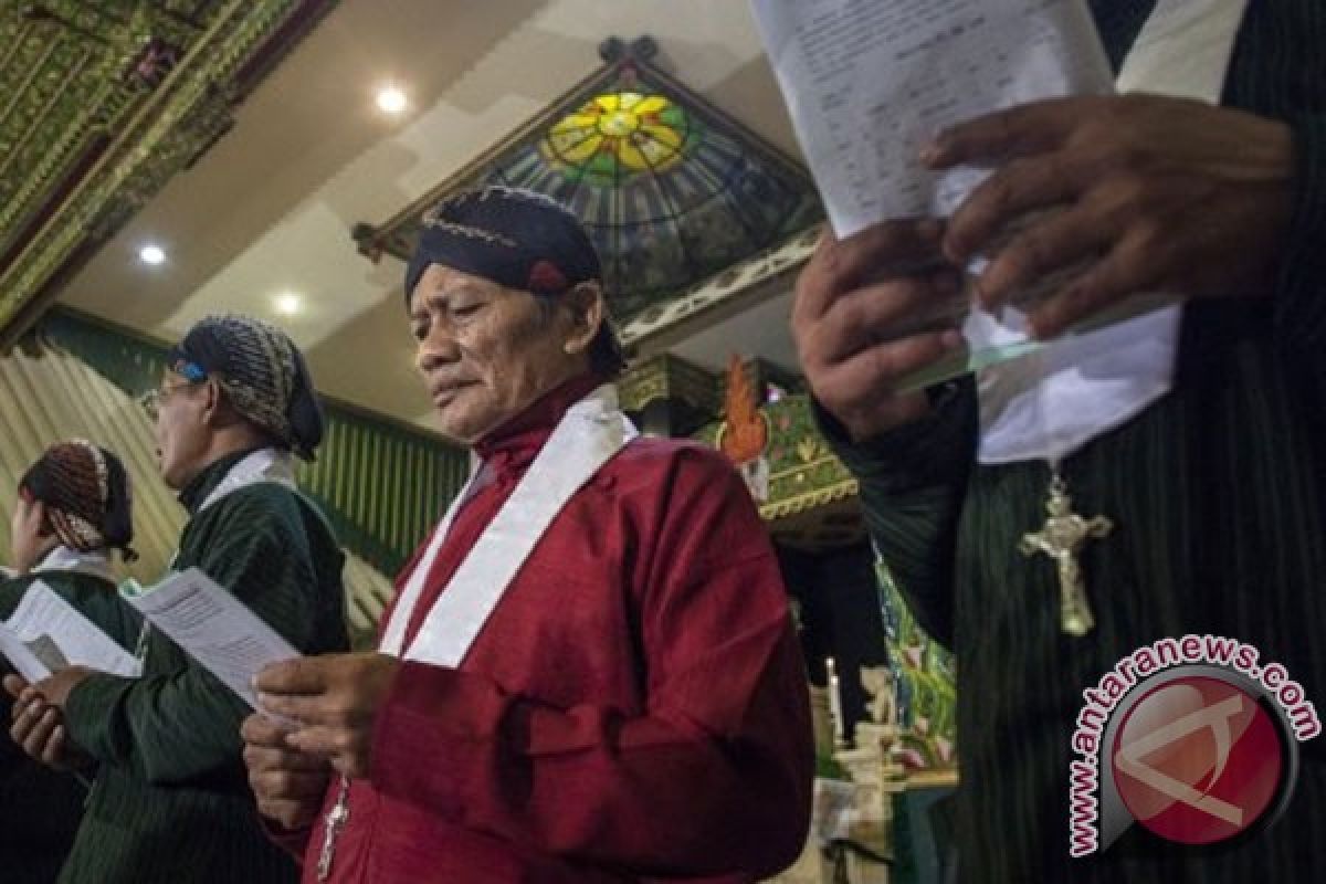Nuansa Jawa warnai misa Natal Gereja Pugeran