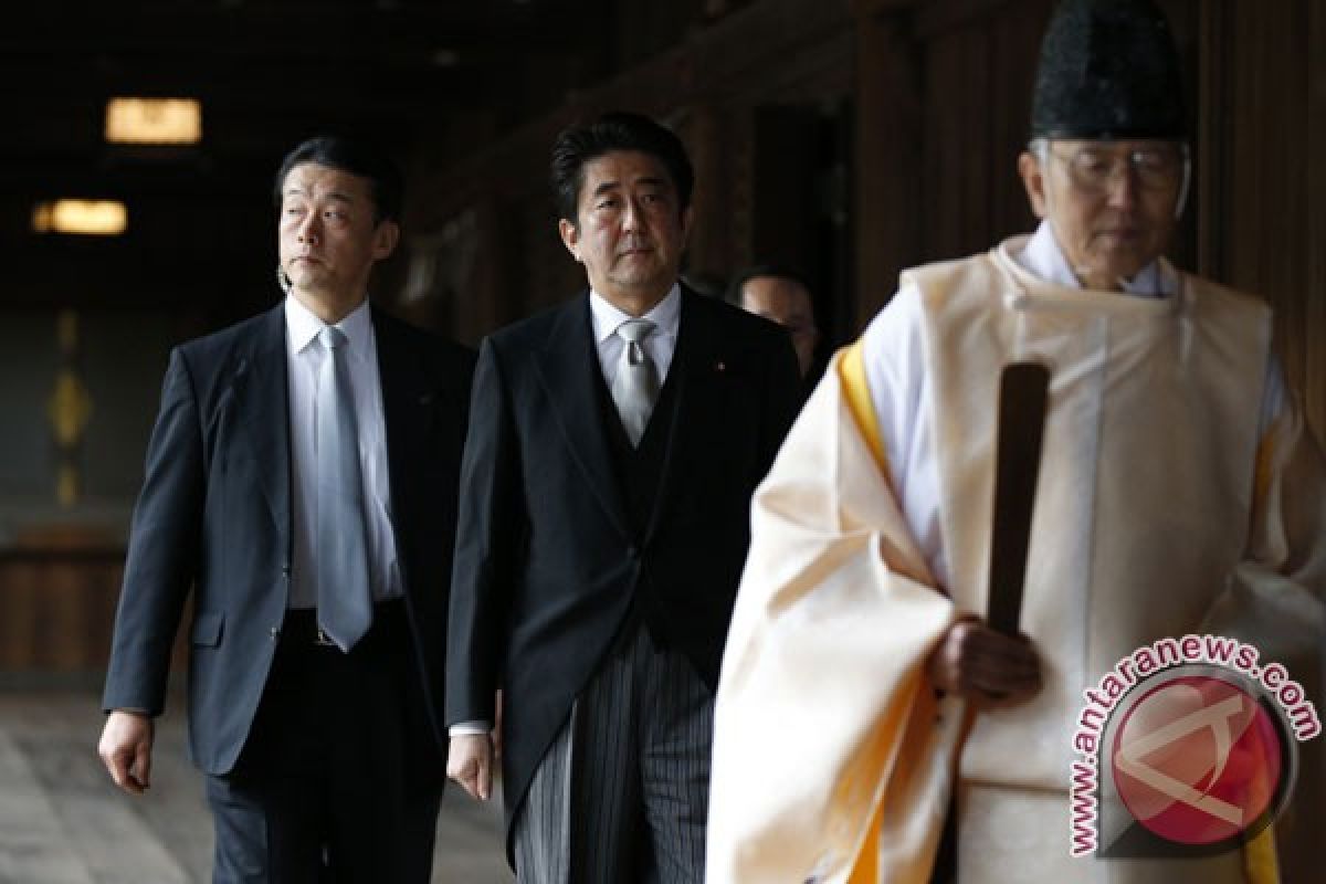 PM Jepang beri sumbangan ke Kuil Yasukuni