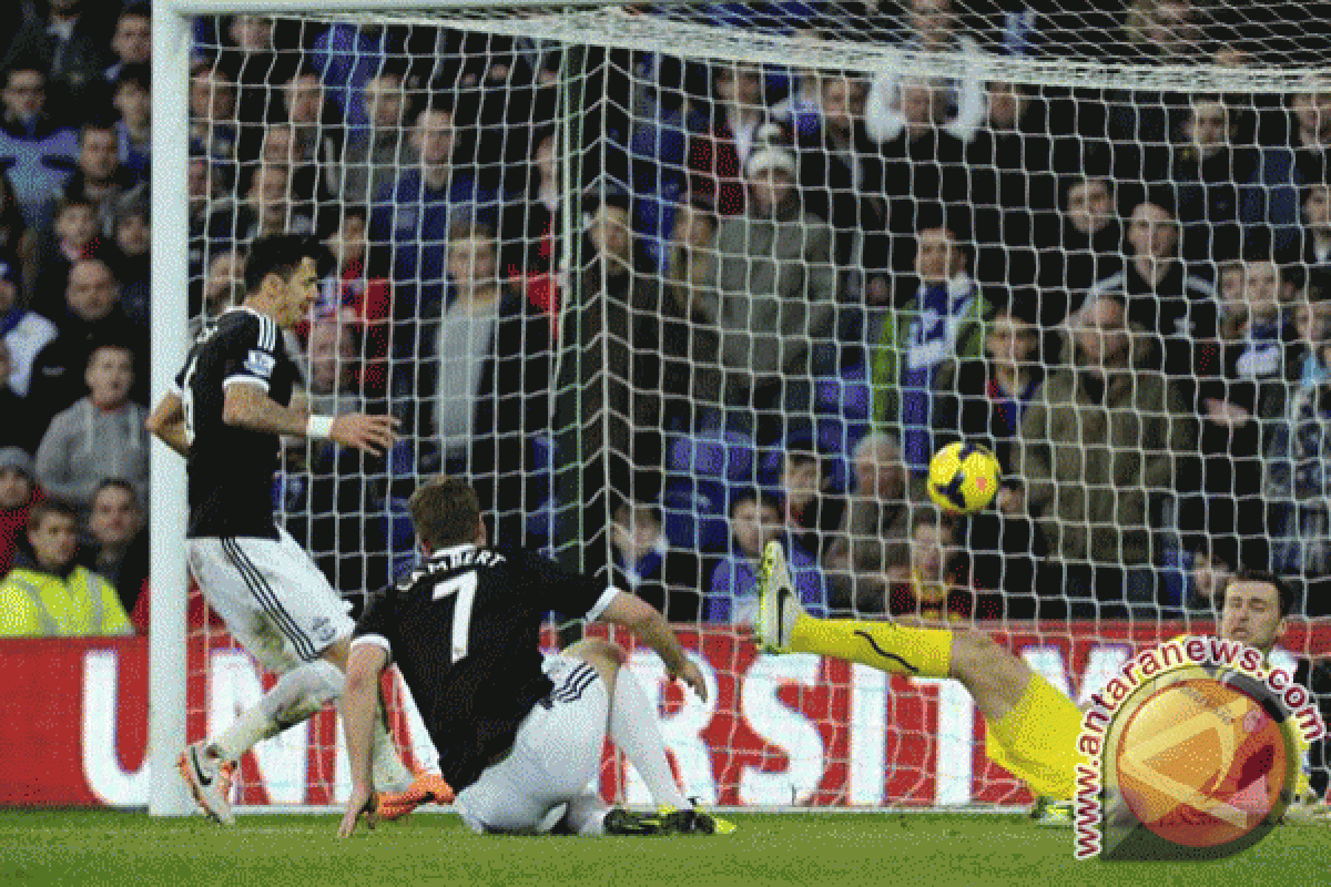 Southampton tekuk Cardiff City 3-0