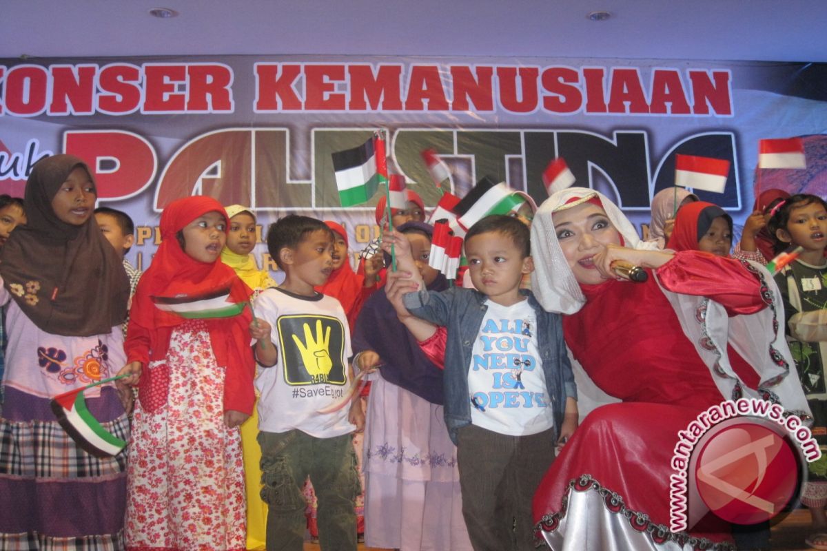 Sulis Ajak Indonesia Doakan Palestina Merdeka 