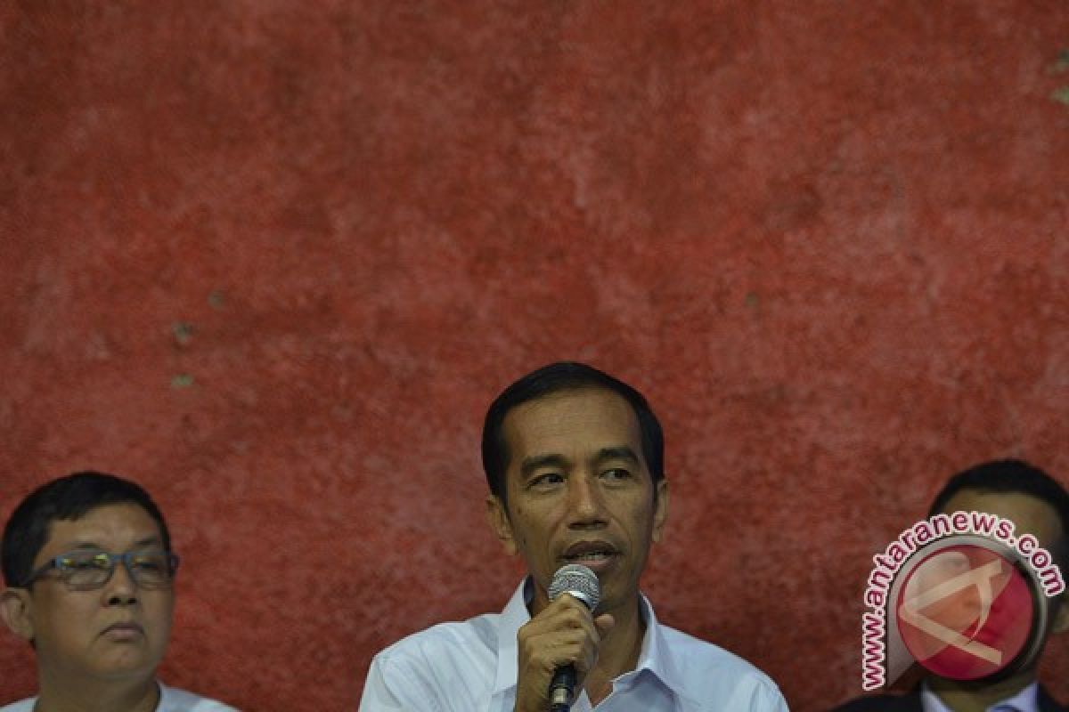 Jokowi banggakan diri selalu diikuti wartawan