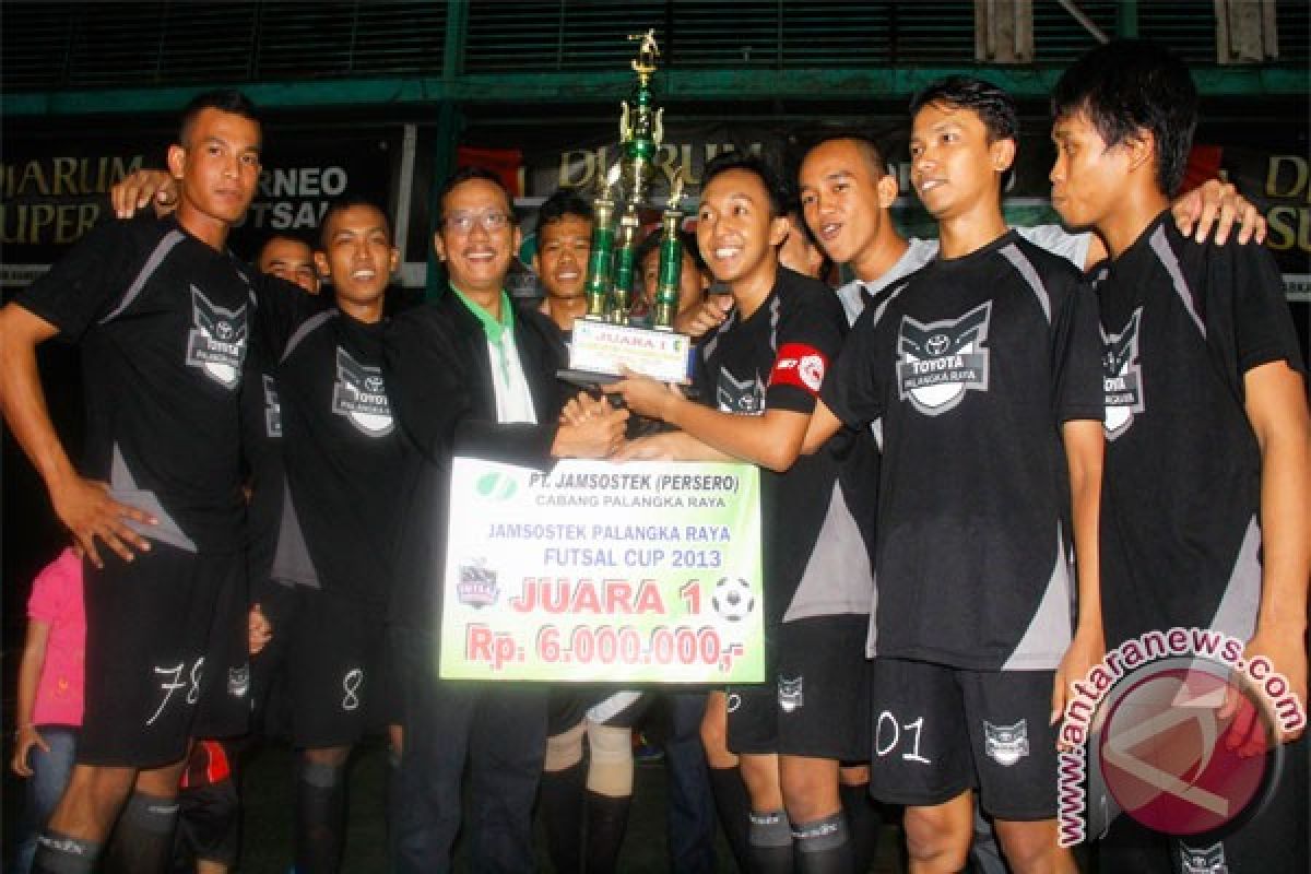 Juara 1 Jamsostek Futsal Cup 2013