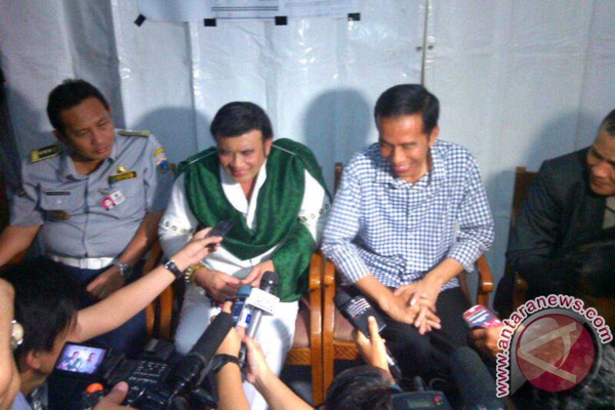 Jokowi ke HI, segera duet nyanyi dengan Rhoma  