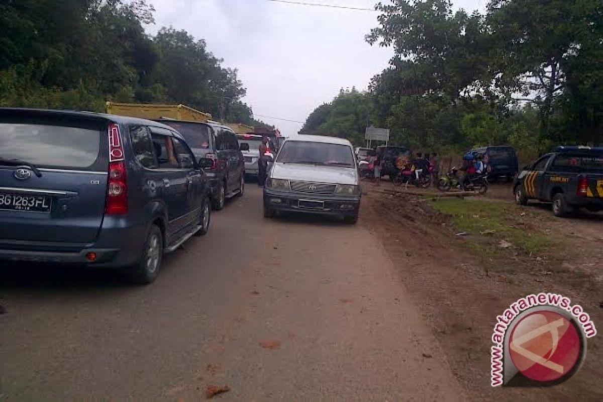 Warga Palembang manfaatkan liburan ke luar kota 