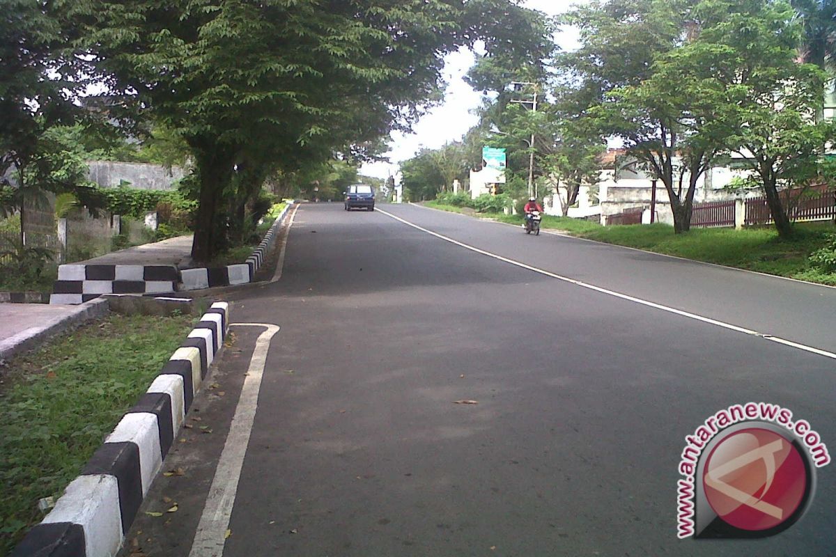 Aktivitas hari kedua di Manado tampak sepi