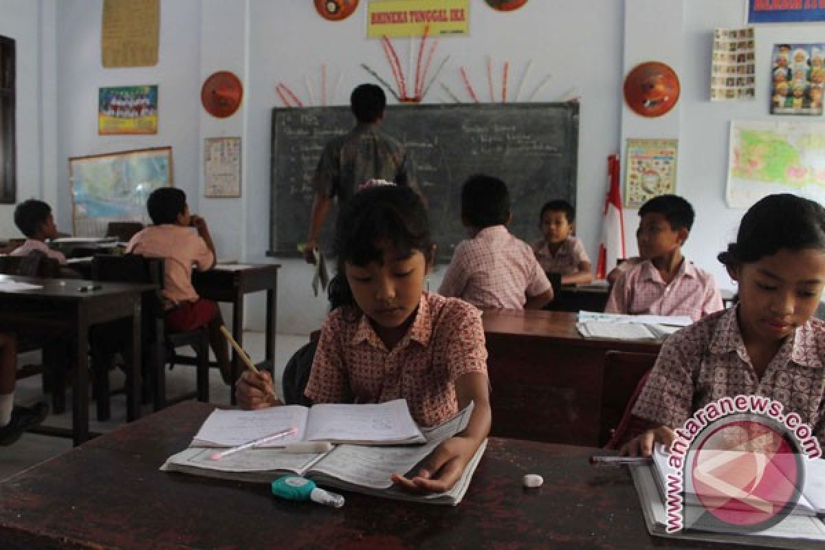 Kabupaten Bekasi butuh tambahan 3.500 ruang kelas