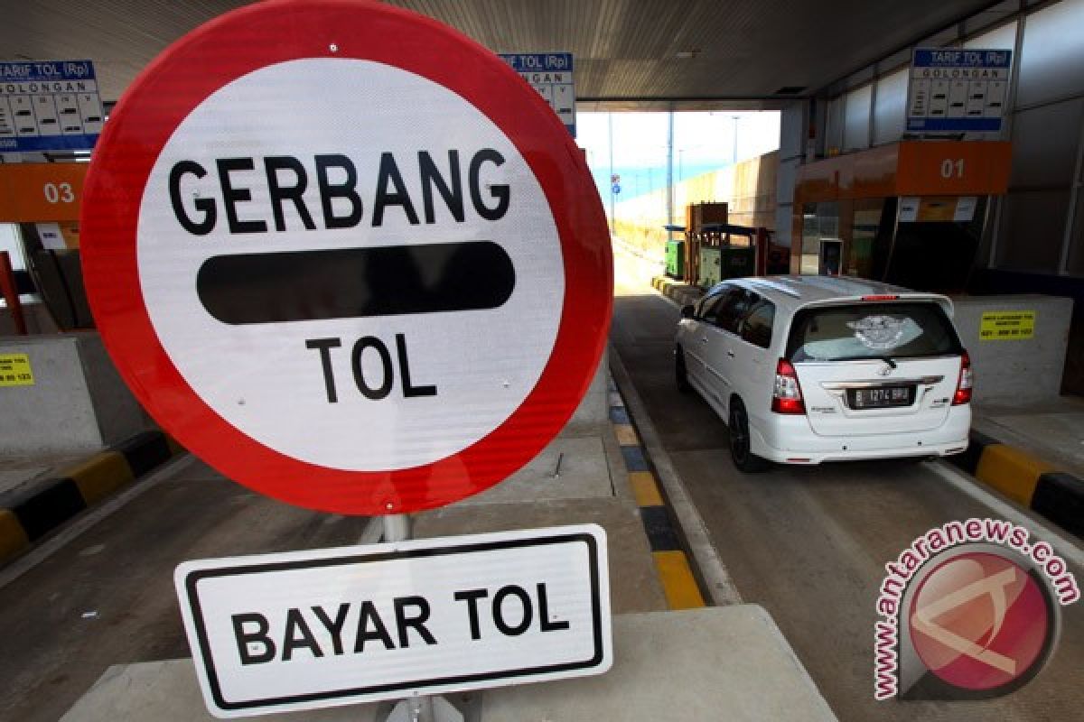 Jasa Marga turunkan tarif tol 35 persen