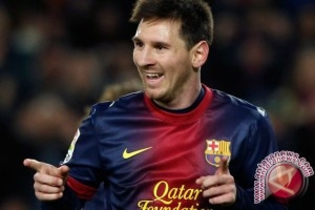 Enrique Yakin Messi Bahagia di Barca
