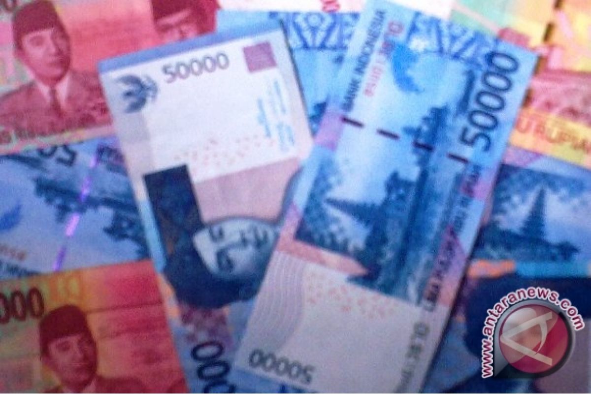 Rupiah melemah jadi Rp13.483 per dolar AS