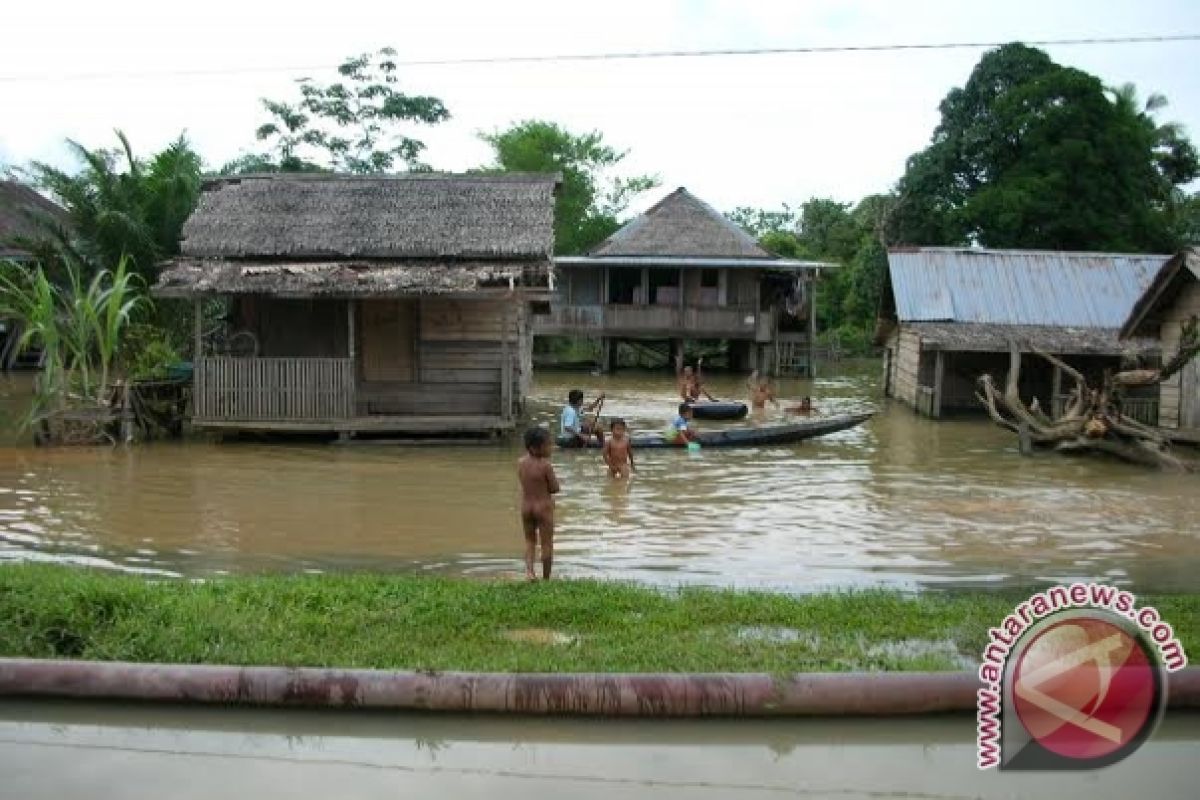 Banjir selalu "menghantui" masyarakat Sumatera Selatan 