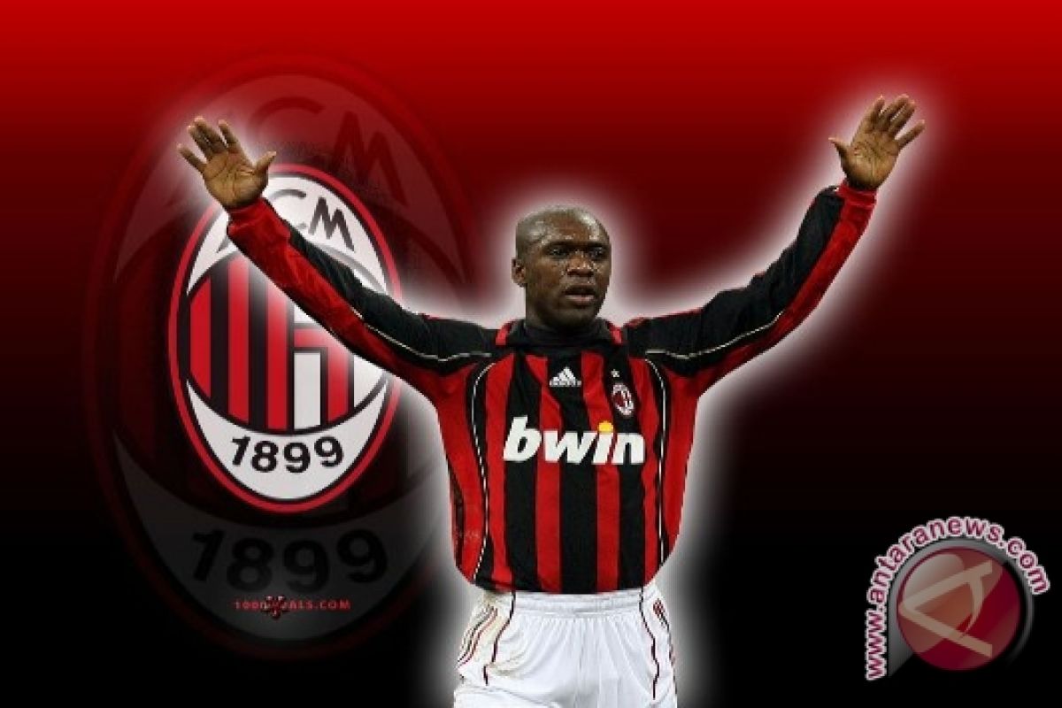 Seedorf Akan Melatih AC Milan