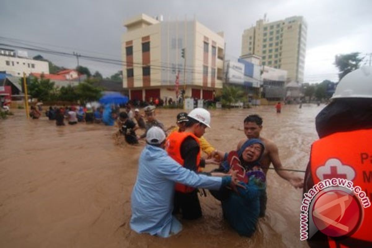 40 thousand residents displaced by flood-landslide in North Sulawesi