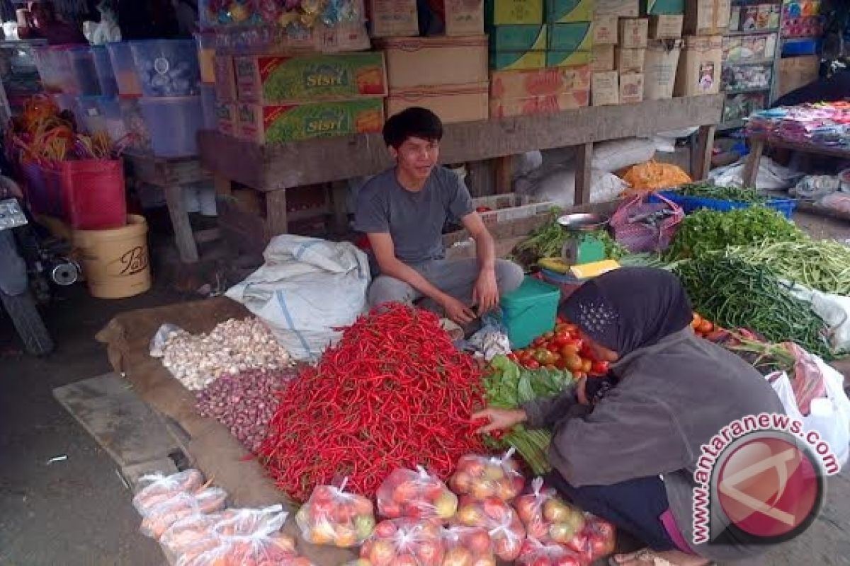 Harga cabai merah naik tajam jelang Natal