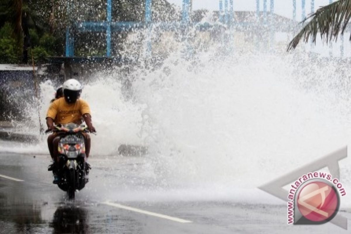 Warga Gorontalo Utara Diminta Siaga Hadapi Cuaca Ekstrem