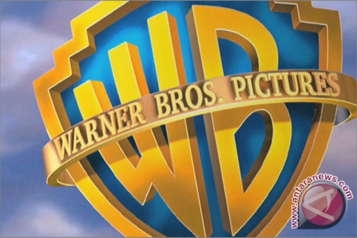 Alasan Henry Cavill tolak bujukan Warner Bros