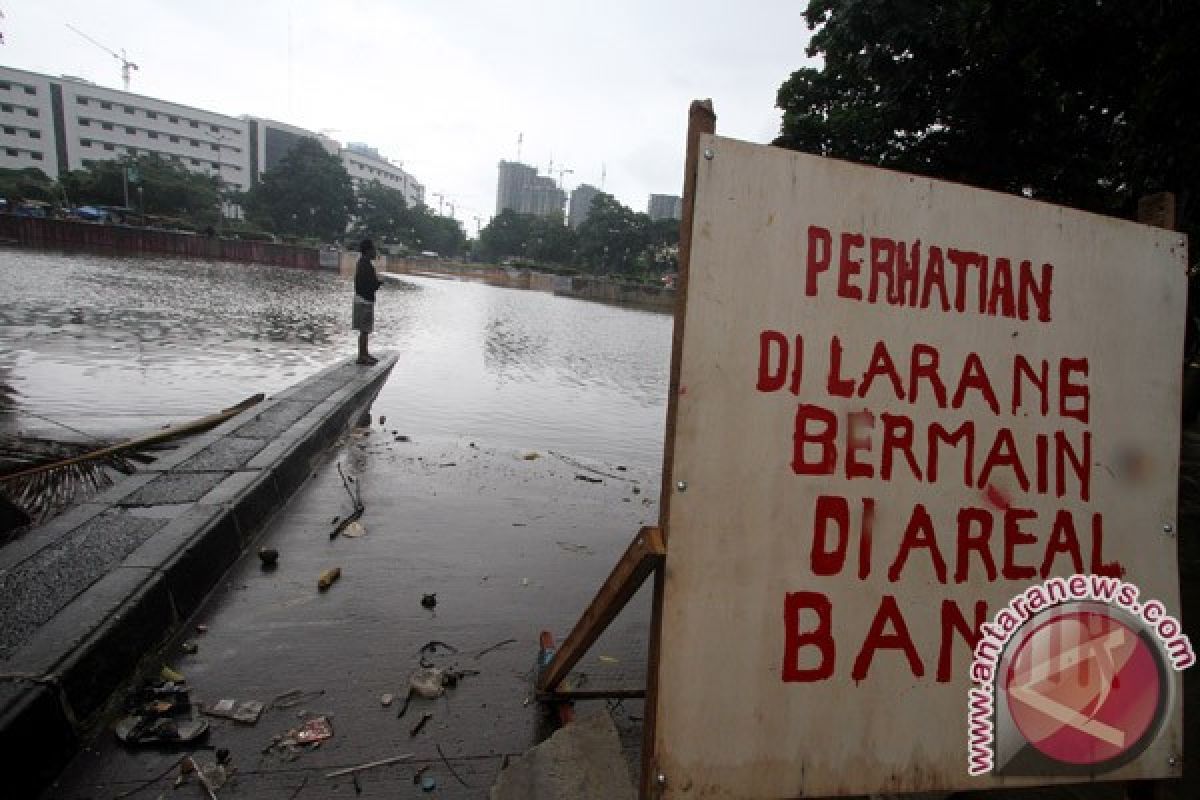 Intensitas hujan di Jakarta diprakirakan mulai turun