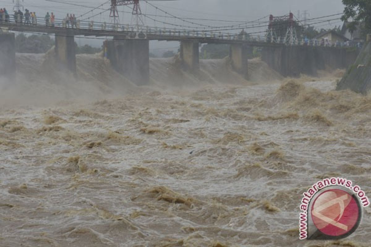 Jakarta bracing for new onslaught of big flooding