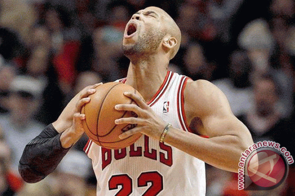 "Layup" Taj Gibson antar Bulls kalahkan LA Lakers