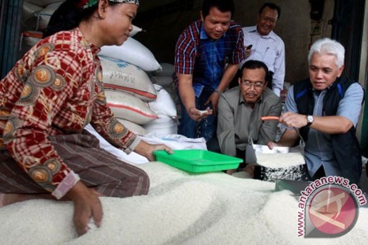 Indonesian govt assures rice supplies to Jakarta safe