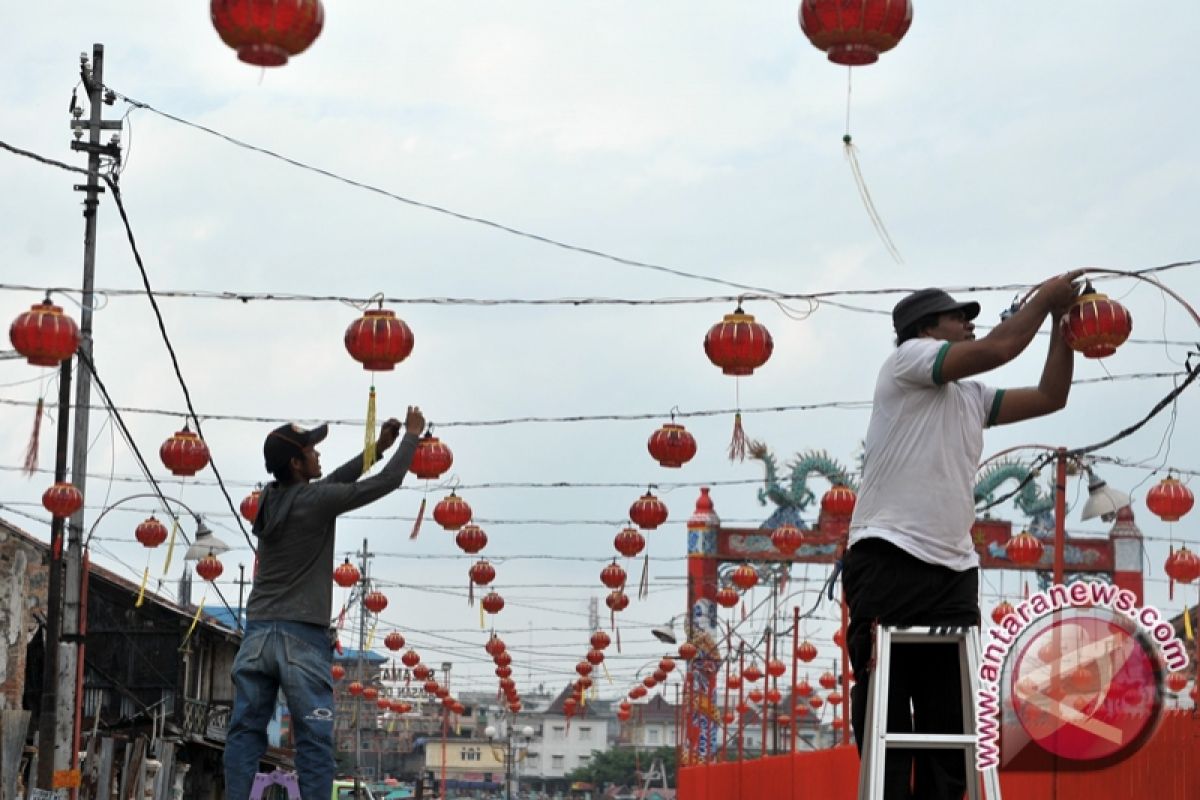 Pemprov lepas seribu lampion jelang Asian Games