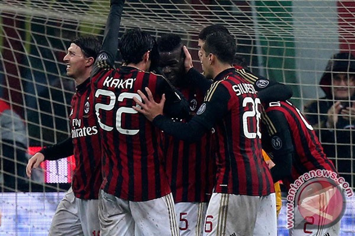 De Jong antar AC Milan menangi derby Milan