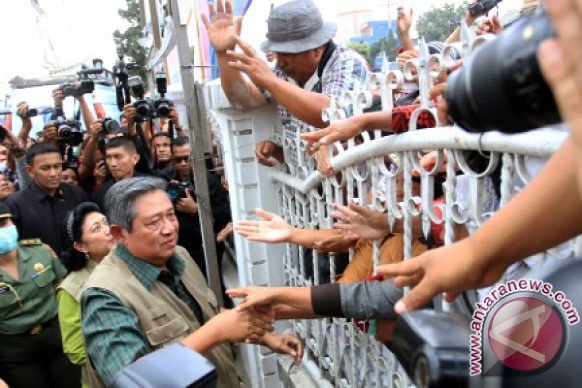 Presiden minta Dikbud perhatikan pelajar pengungsi Sinabung