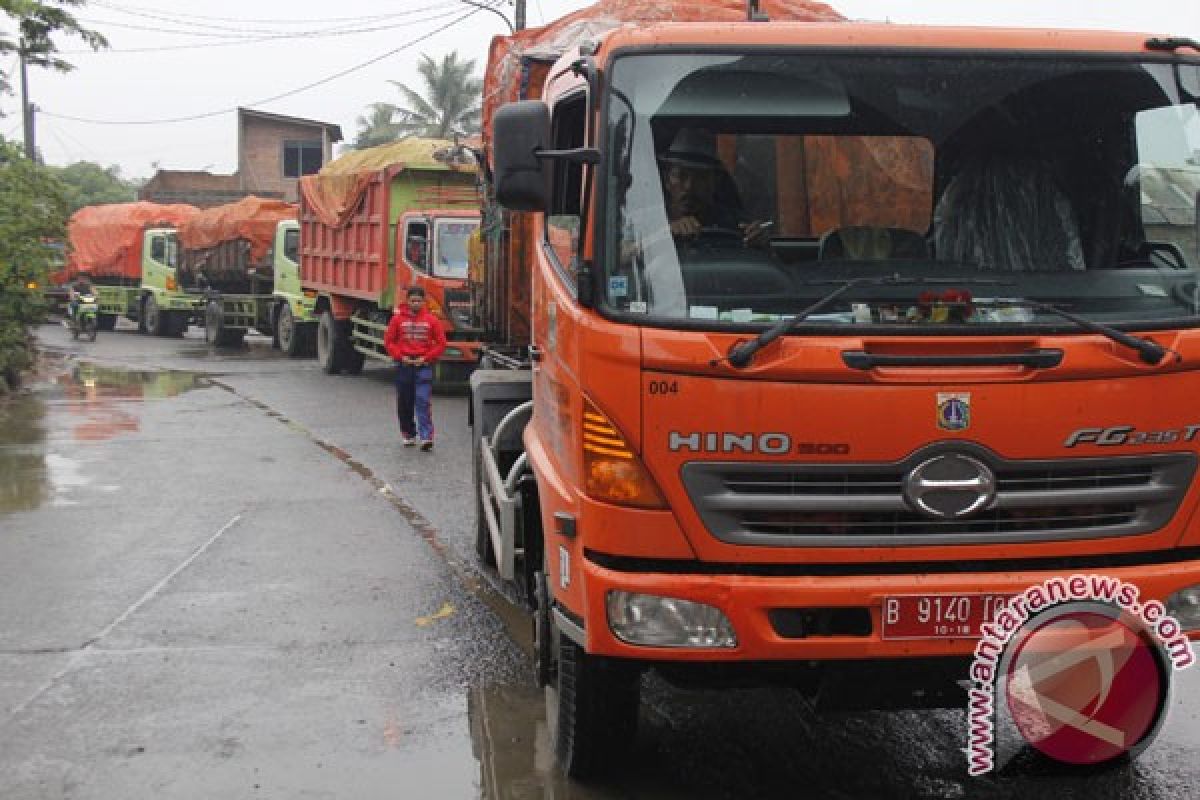 Dinas Kebersihan DKI gelar pelatihan bagi sopir truk sampah