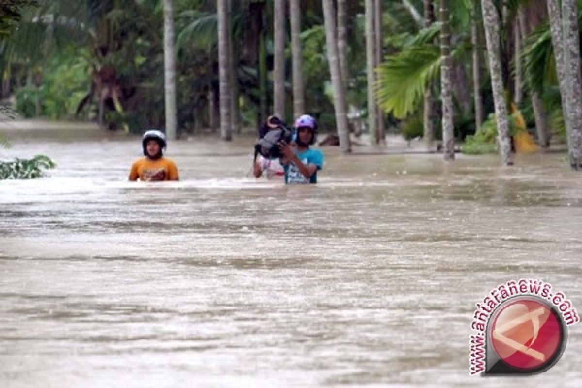 BPBD Tolitoli Salurkan Bantuan Korban Banjir