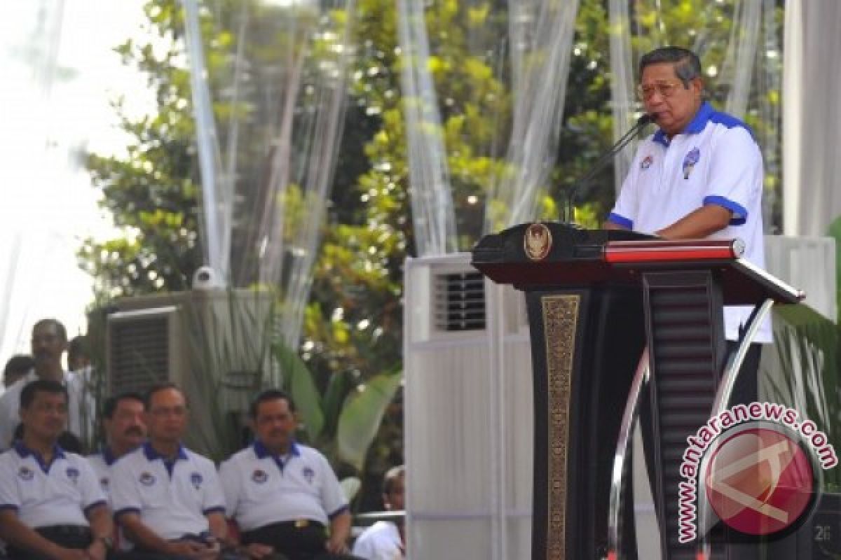 President Yudhoyono launches Traffic Safety Movement