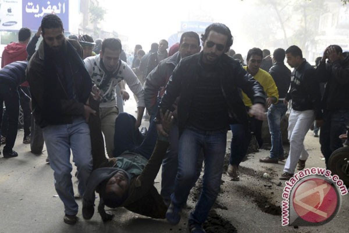 Bentrok polisi vs mahasiswa di Mesir tewaskan satu orang