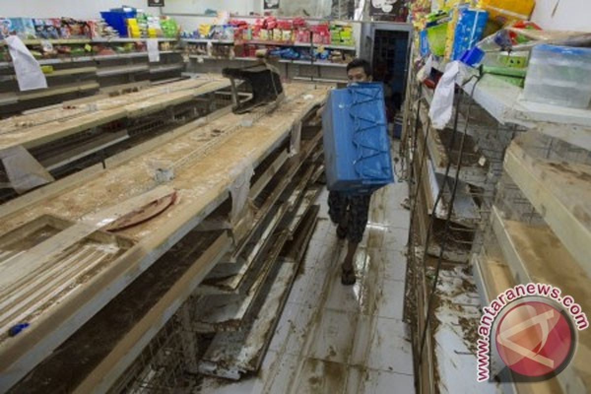 Inilah tips bersih-bersih rumah pasca banjir