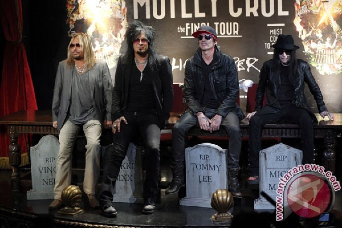 Motley Crue pensiun siapkan film dokumenter