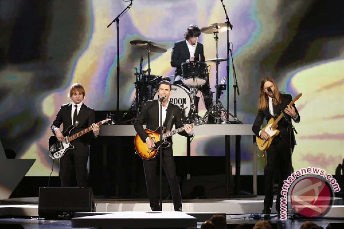 Maroon 5 tampil di konser perayaan The Beatles