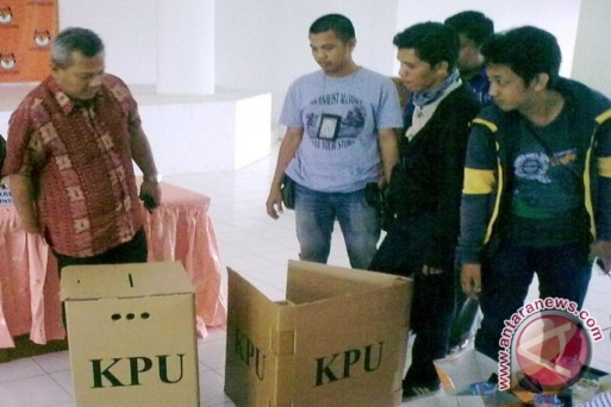 Pengamat sebut DPR dan Pemerintah paling depan luruskan polemik kotak kardus