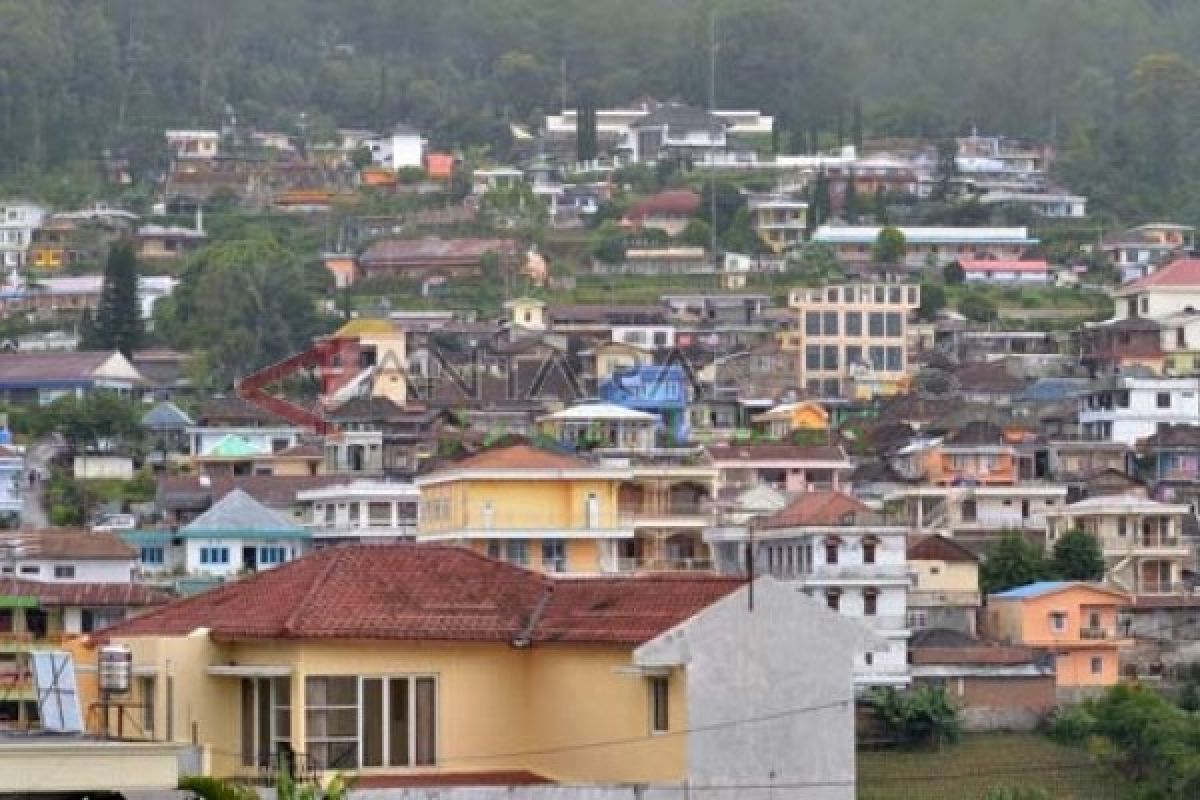 BPS : Hunian Kamar Hotel di Jatim Turun