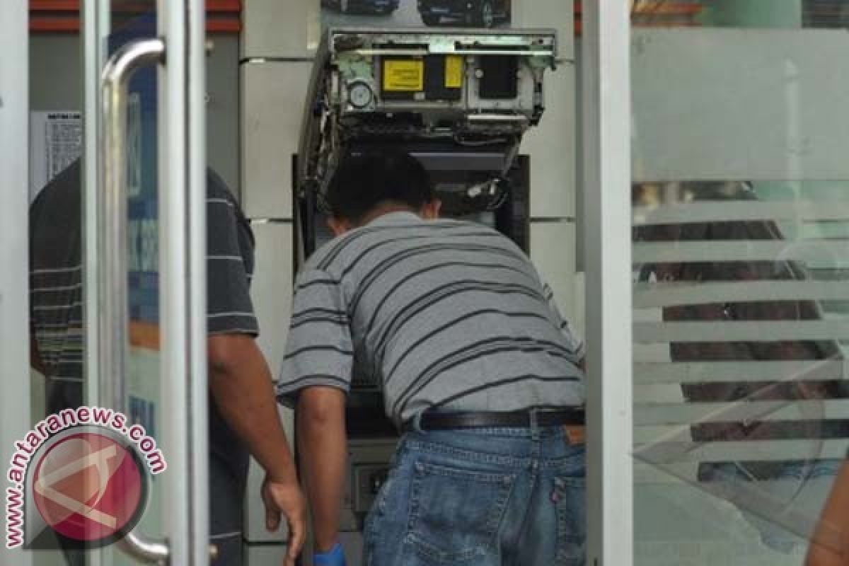 Polisi Selidiki Upaya Pembobolan ATM