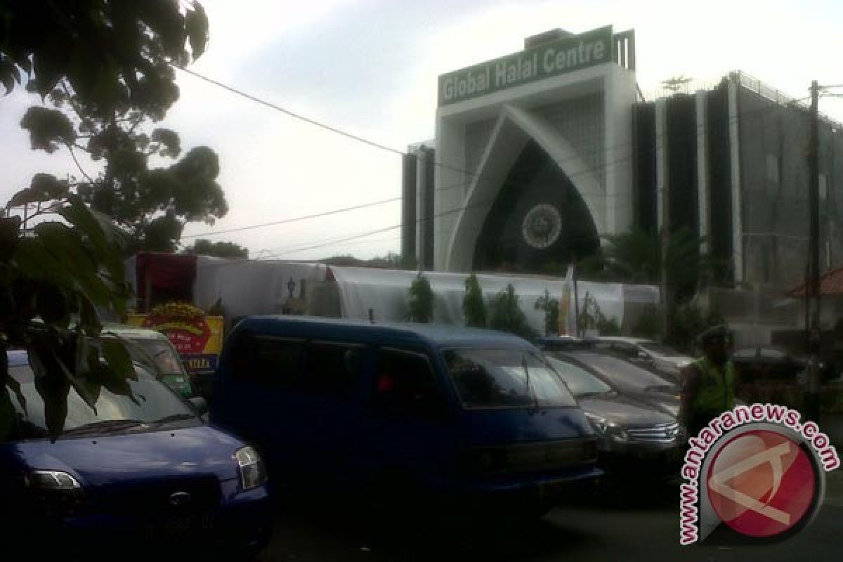 Hatta Rajasa resmikan Gedung Halal LP-POM MUI